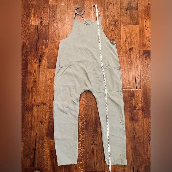 Women’s Medium Jumpsuit Romper Overalls Onesie - Picture 4 of 14